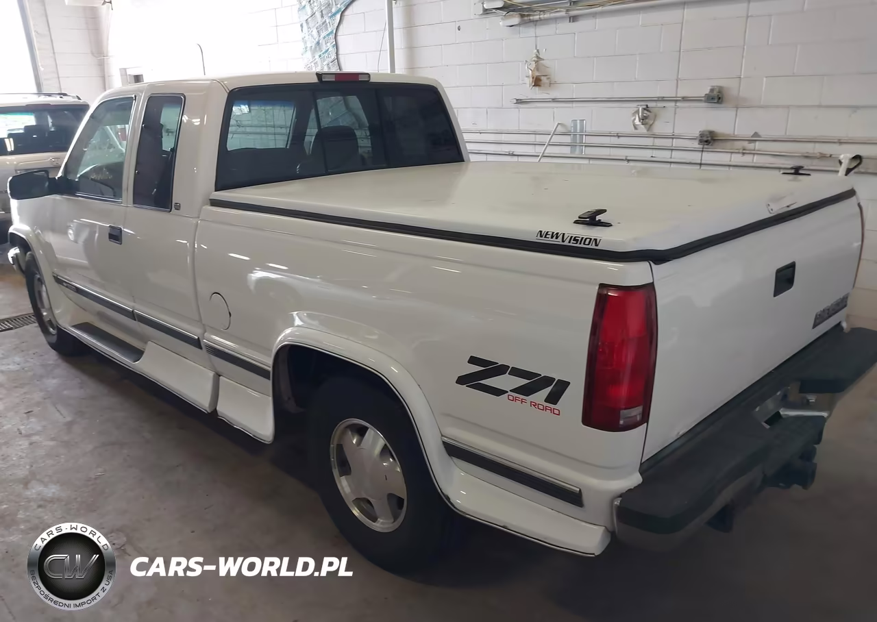 1998 Chevrolet K1500 Fleetside VIN:2GCEK19R1W1171103 - 3