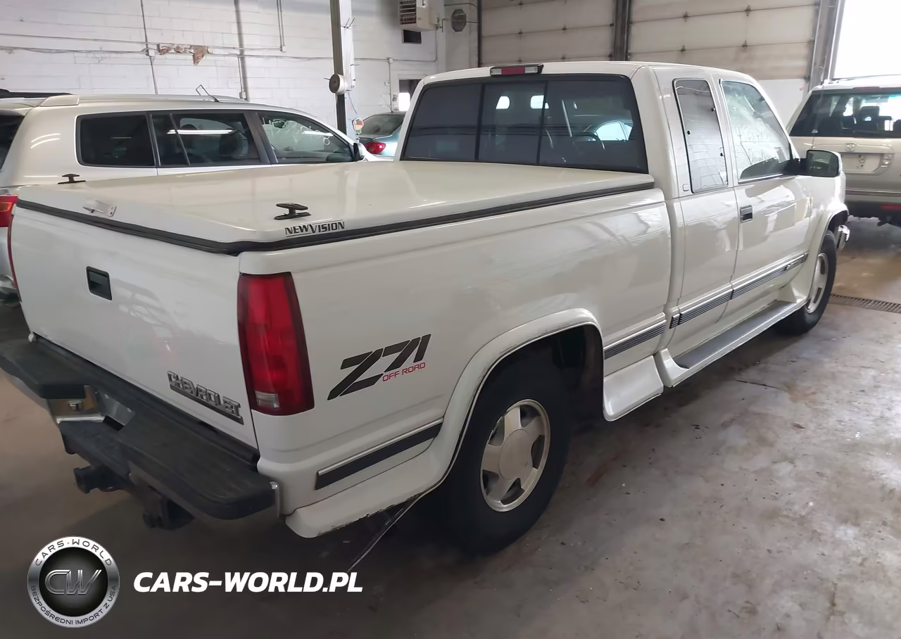 1998 Chevrolet K1500 Fleetside VIN:2GCEK19R1W1171103 - 4