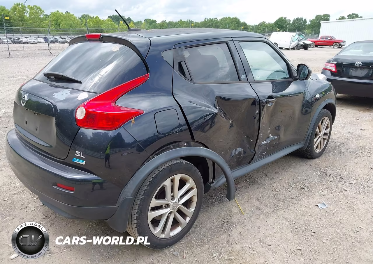 2014 Nissan Juke Sl VIN:JN8AF5MR5ET453520 - 4