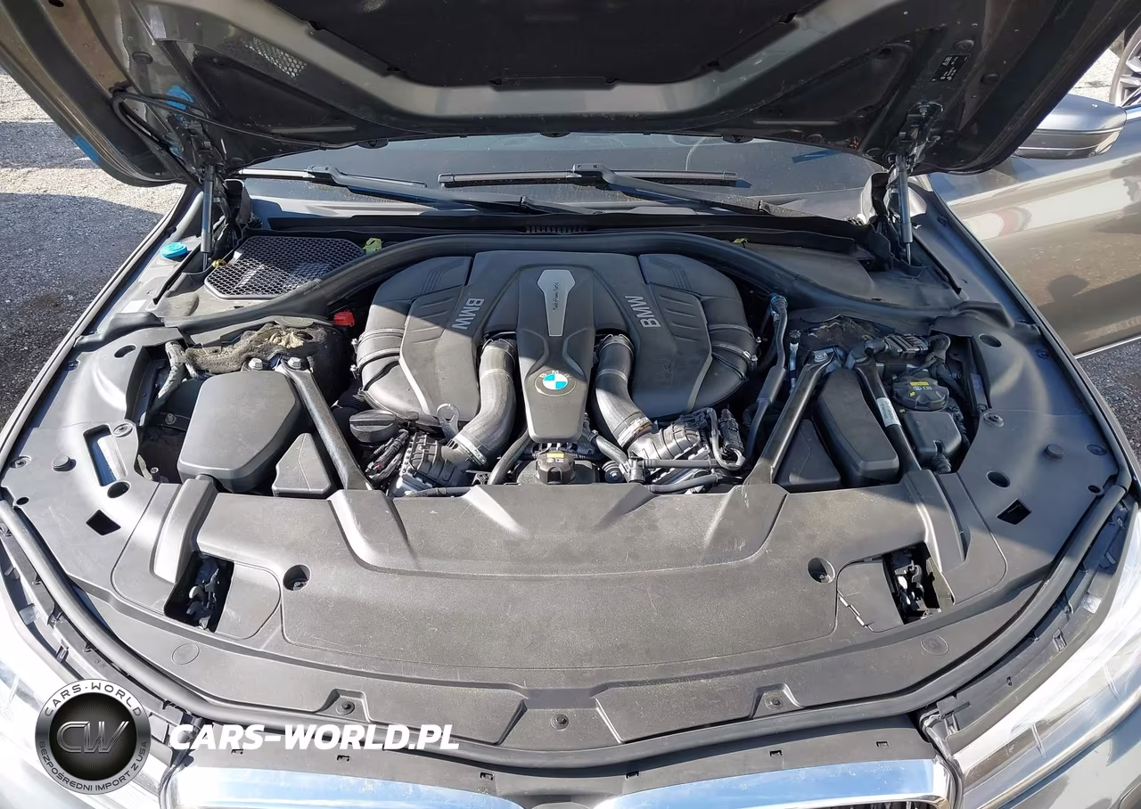 2016 BMW 750I xDrive VIN:WBA7F2C51GGE12333 - 10