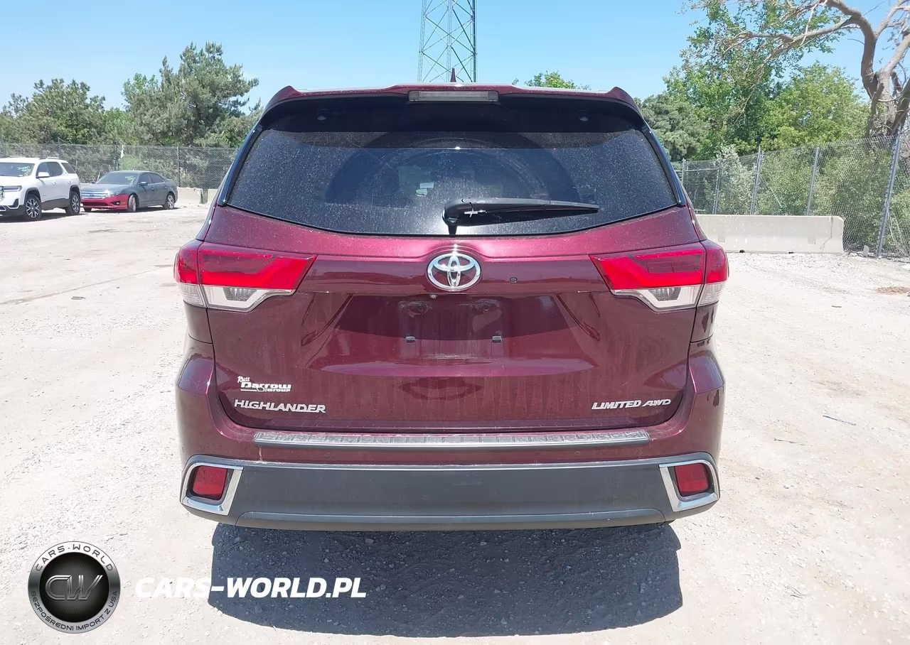 2018 Toyota Highlander Limited VIN:5TDDZRFH5JS824714 - 17