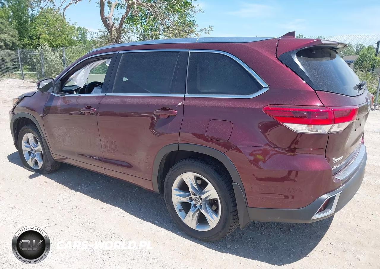 2018 Toyota Highlander Limited VIN:5TDDZRFH5JS824714 - 3