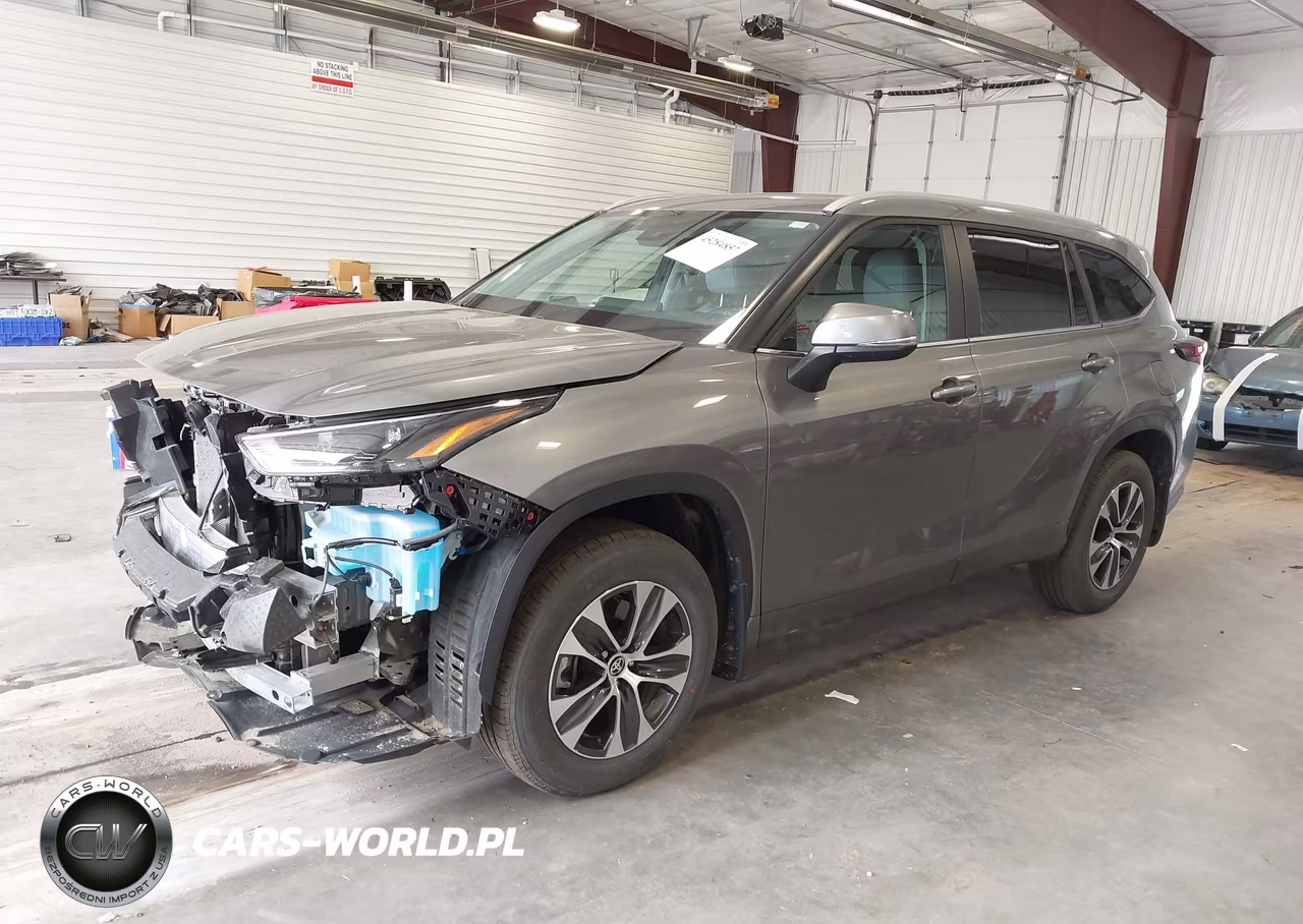 2025 Toyota Highlander Xle VIN:5TDKDRBH3SS593602 - 2