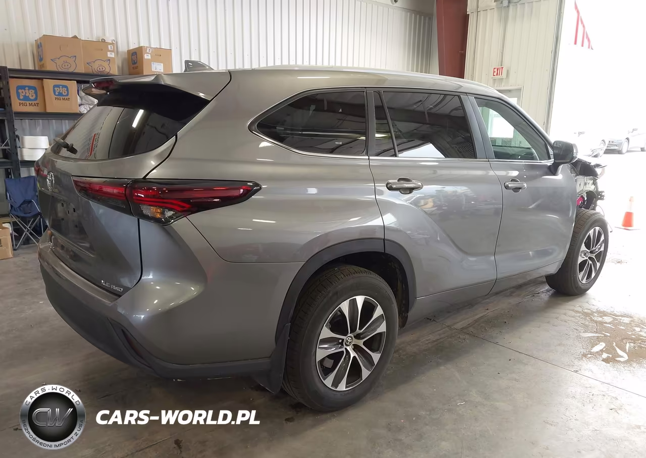 2025 Toyota Highlander Xle VIN:5TDKDRBH3SS593602 - 4