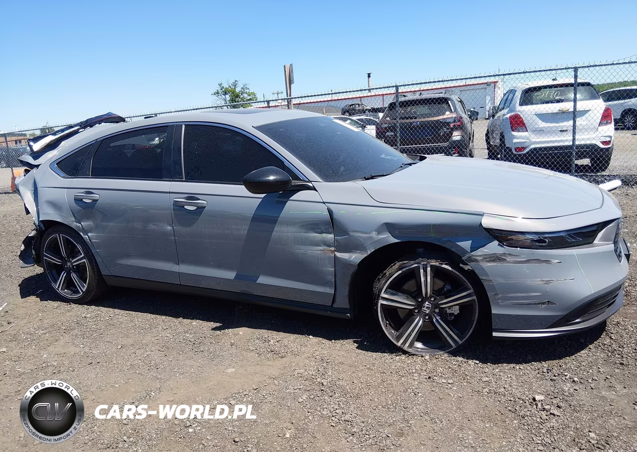 2025 Honda Accord Hybrid Sport VIN:1HGCY2F52SA094059 - 13