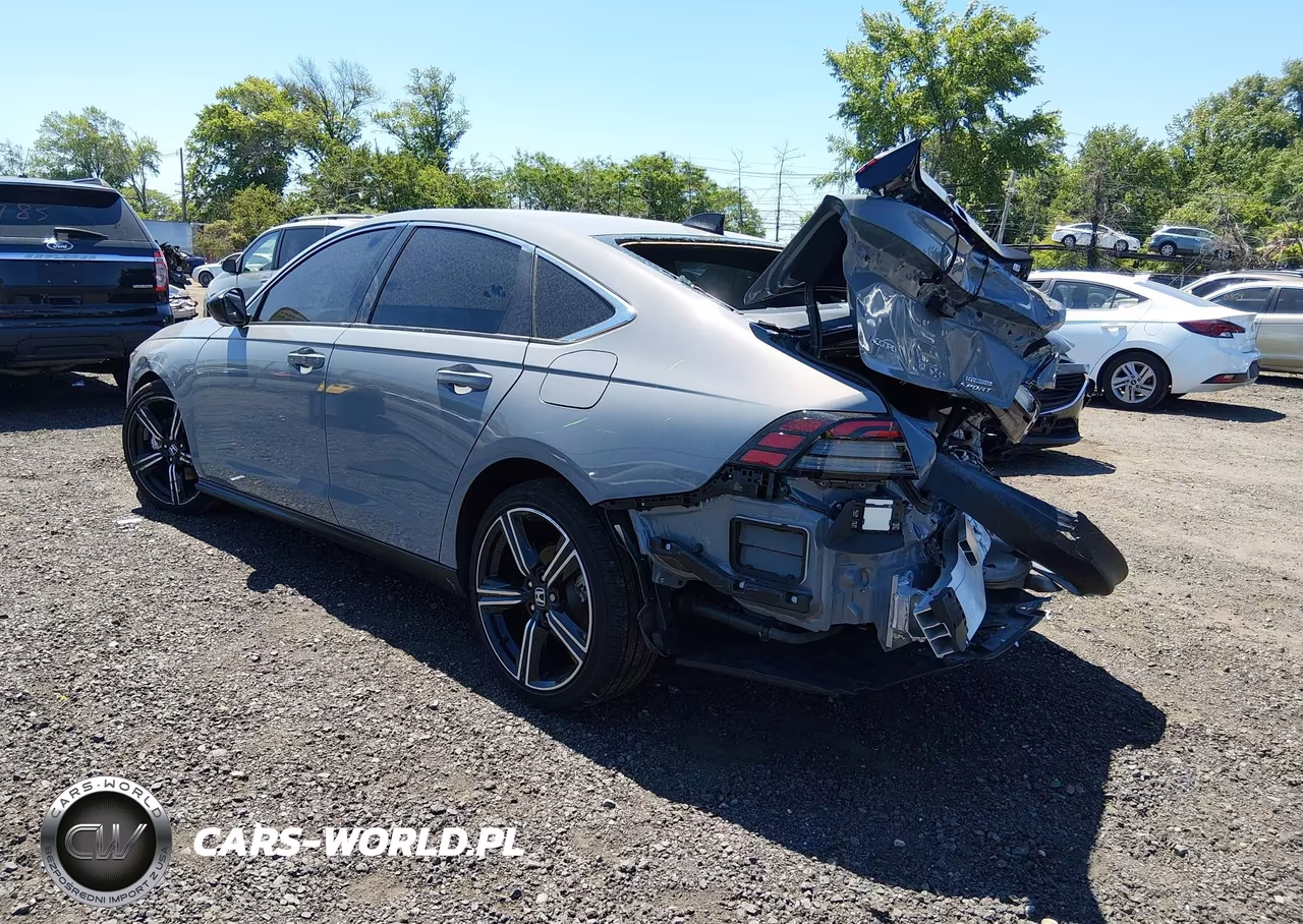 2025 Honda Accord Hybrid Sport VIN:1HGCY2F52SA094059 - 3