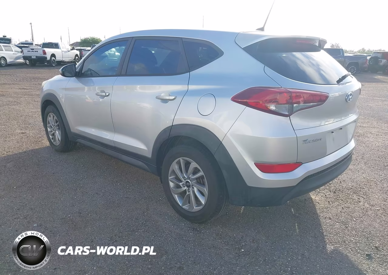 2018 Hyundai Tucson Se VIN:KM8J23A42JU656157 - 3