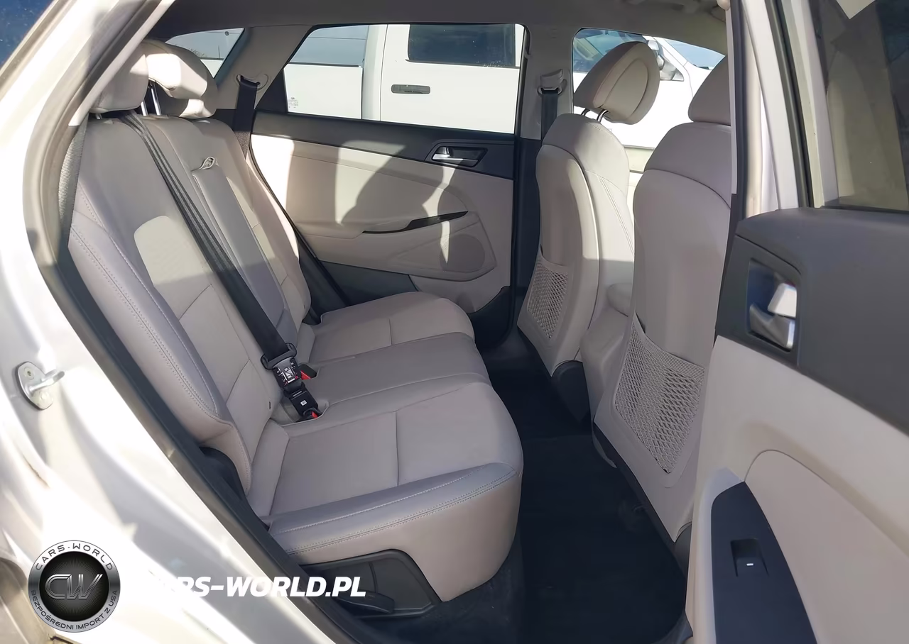2018 Hyundai Tucson Se VIN:KM8J23A42JU656157 - 8