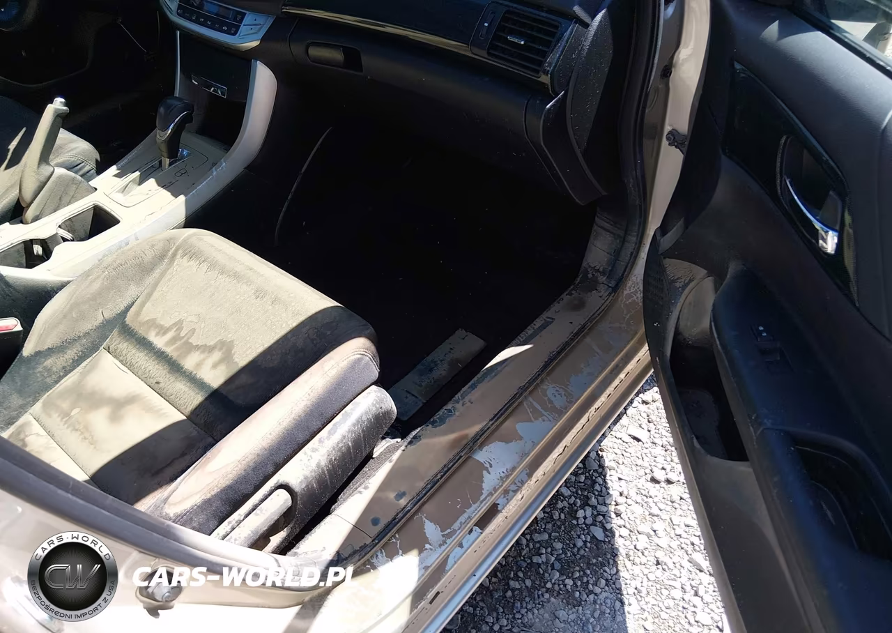 2013 Honda Accord Sport VIN:1HGCR2F50DA233430 - 16