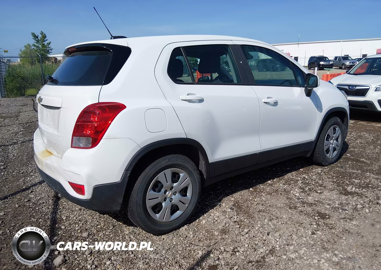 2017 Chevrolet Trax Ls VIN:KL7CJKSB5HB126467 - 4