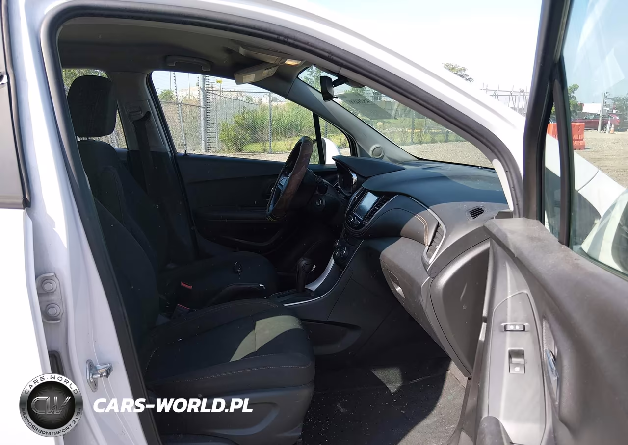 2017 Chevrolet Trax Ls VIN:KL7CJKSB5HB126467 - 5