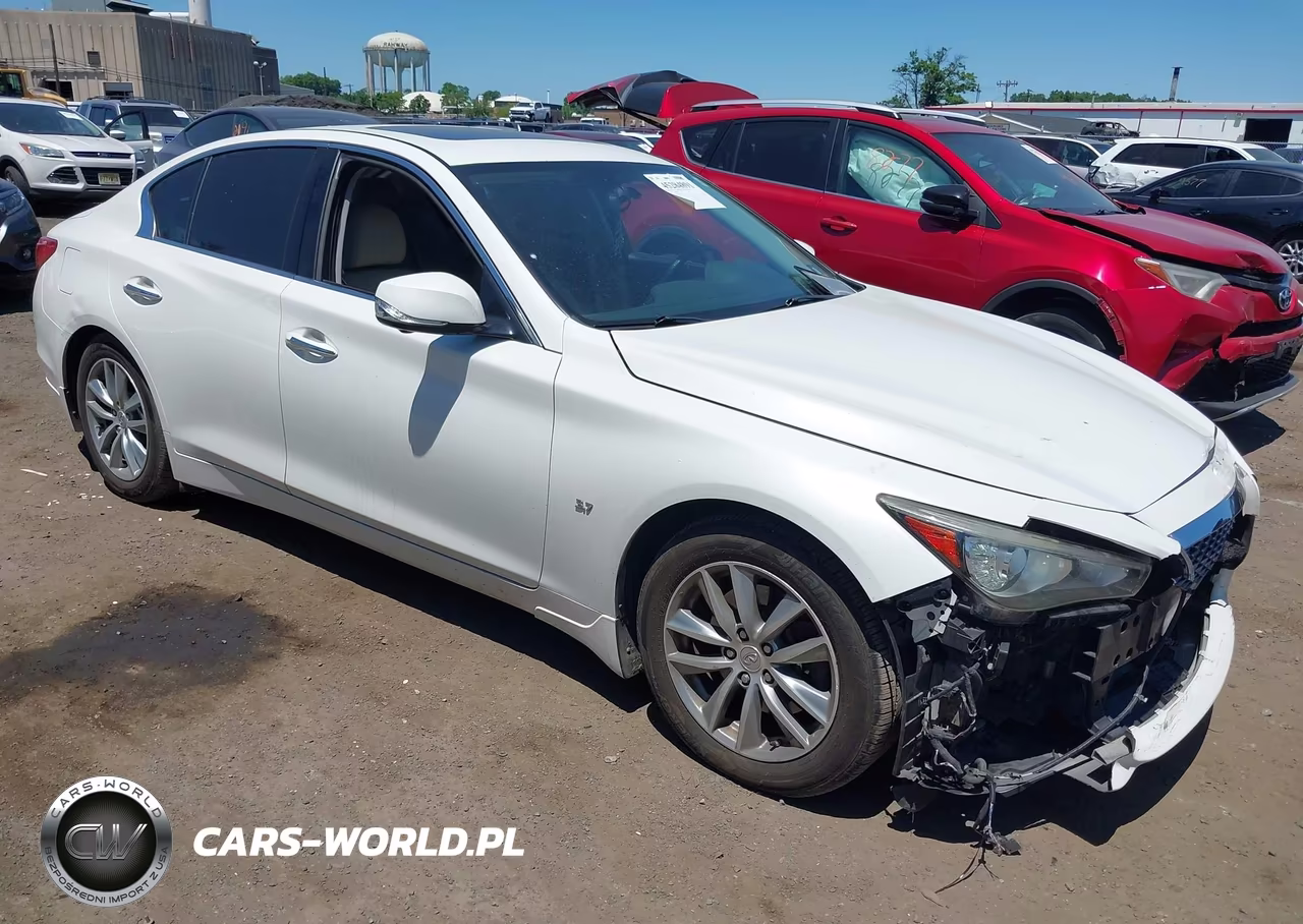 2014 Infiniti Q50 Premium