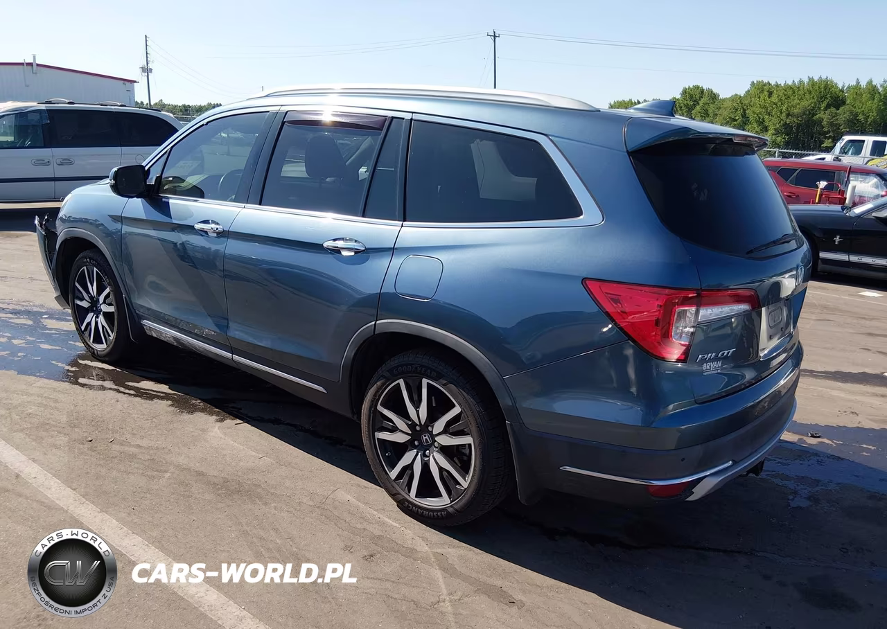 2020 Honda Pilot 2Wd Touring 8 Passenger VIN:5FNYF5H97LB008197 - 3