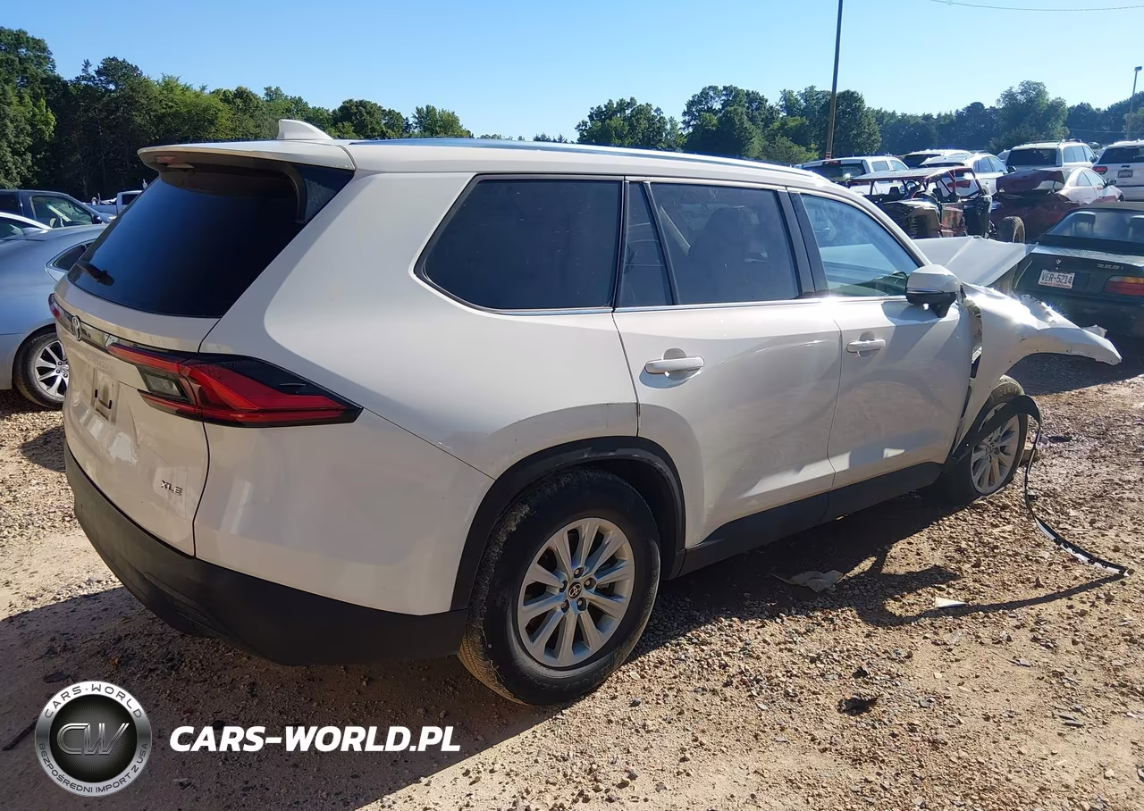 2024 Toyota Grand Highlander Xle VIN:5TDAAAB55RS033781 - 4
