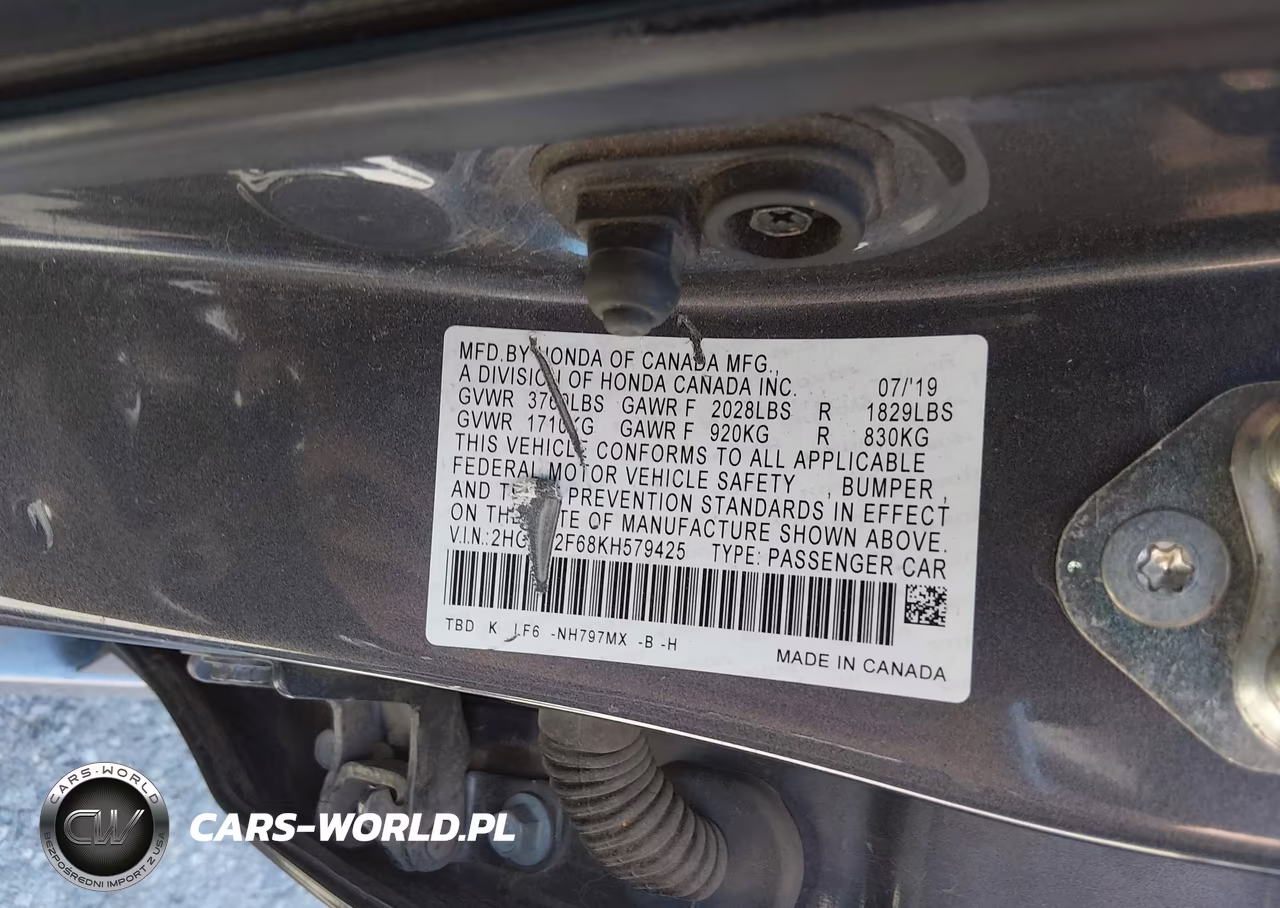2019 Honda Civic Lx VIN:2HGFC2F68KH579425 - 9