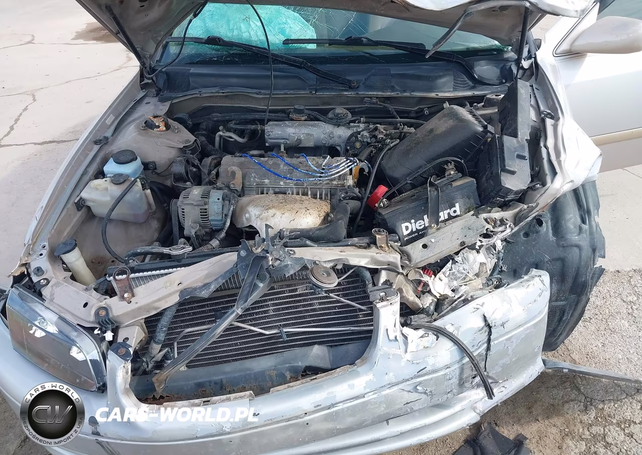 2000 Toyota Camry Le VIN:4T1BG22K8YU675576 - 10