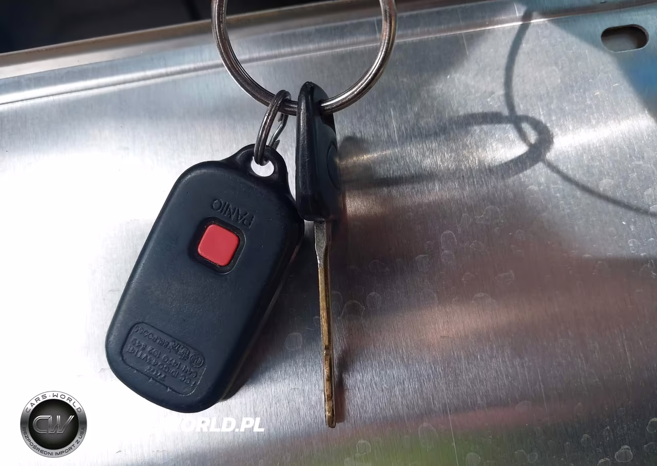 2000 Toyota Camry Le VIN:4T1BG22K8YU675576 - 11