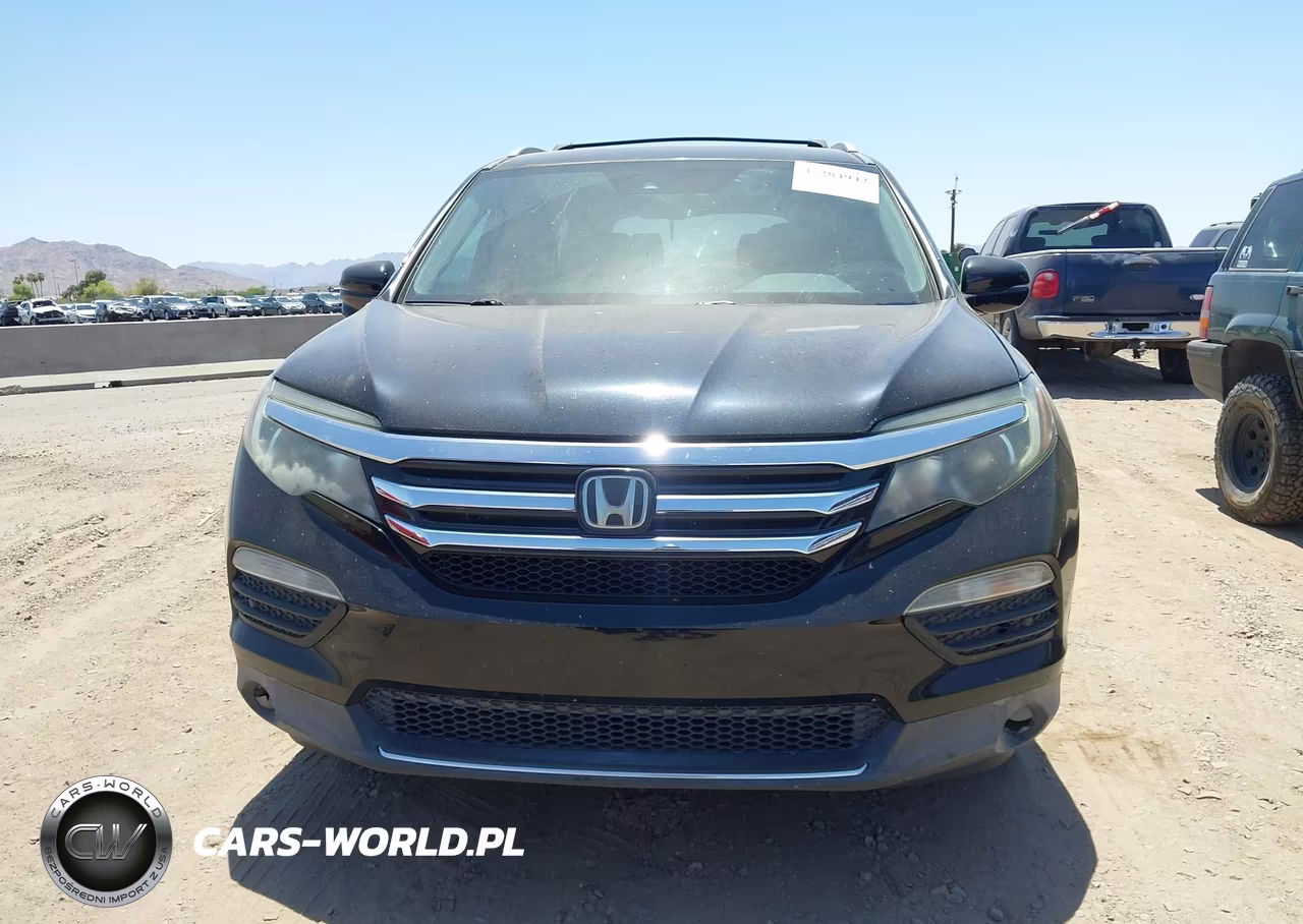 2016 Honda Pilot Touring VIN:5FNYF5H95GB053483 - 12
