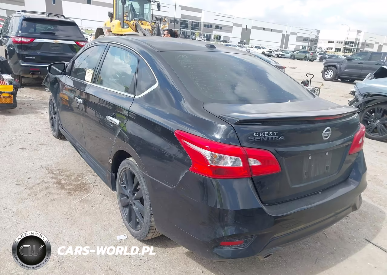 2018 Nissan Sentra Sr VIN:3N1AB7AP4JY295598 - 3
