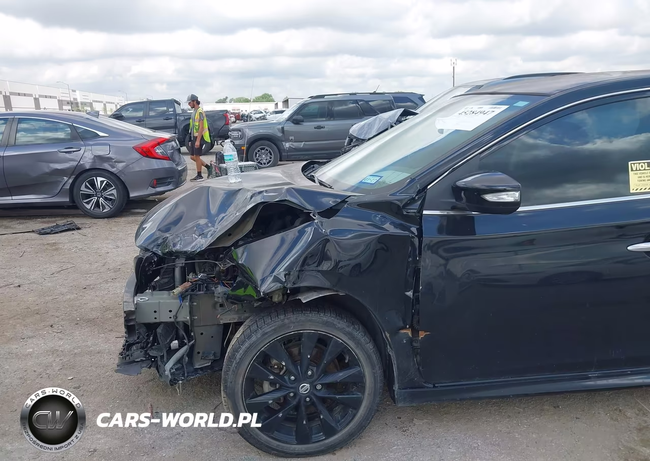 2018 Nissan Sentra Sr VIN:3N1AB7AP4JY295598 - 6