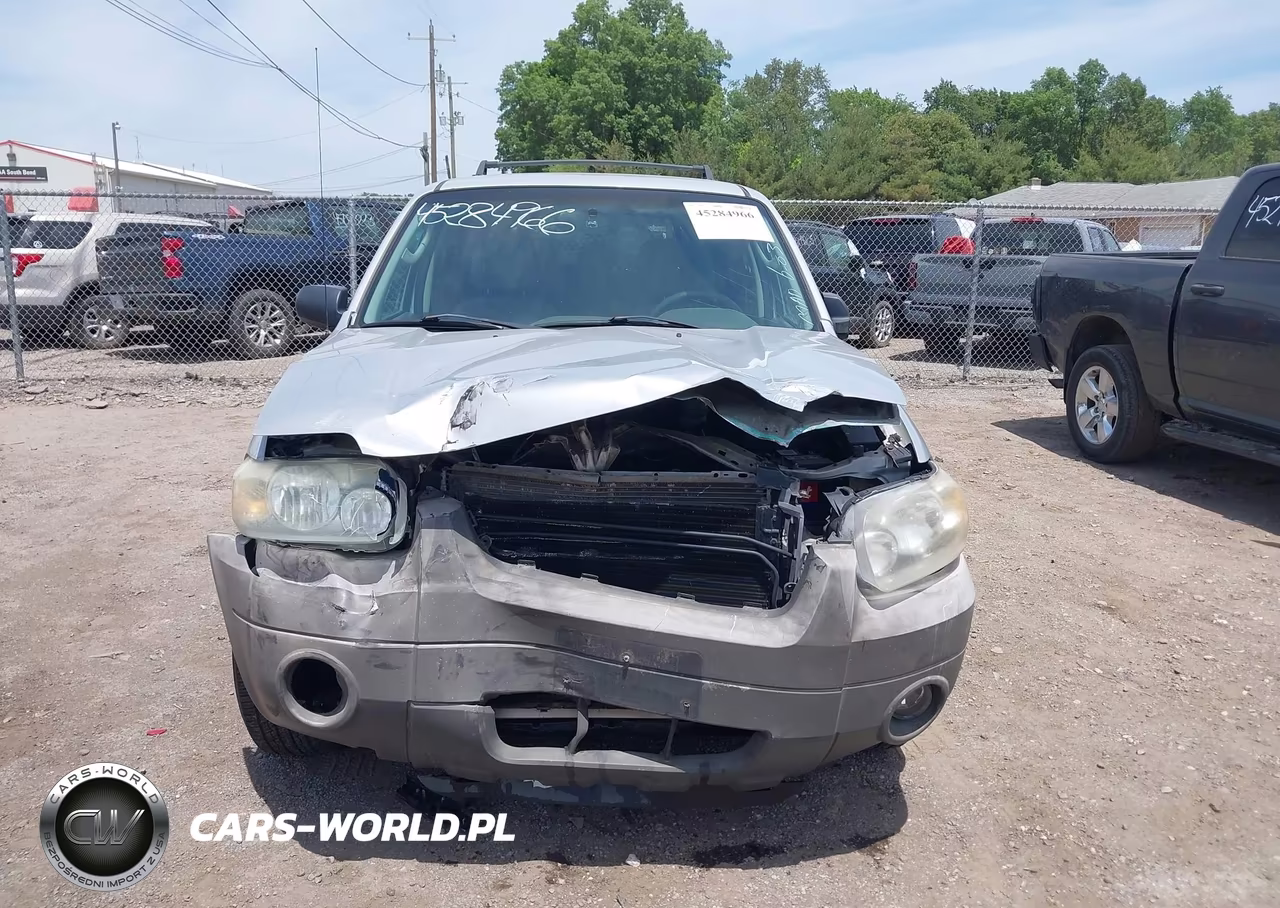 2005 Ford Escape Xlt VIN:1FMCU03Z85KC43770 - 13