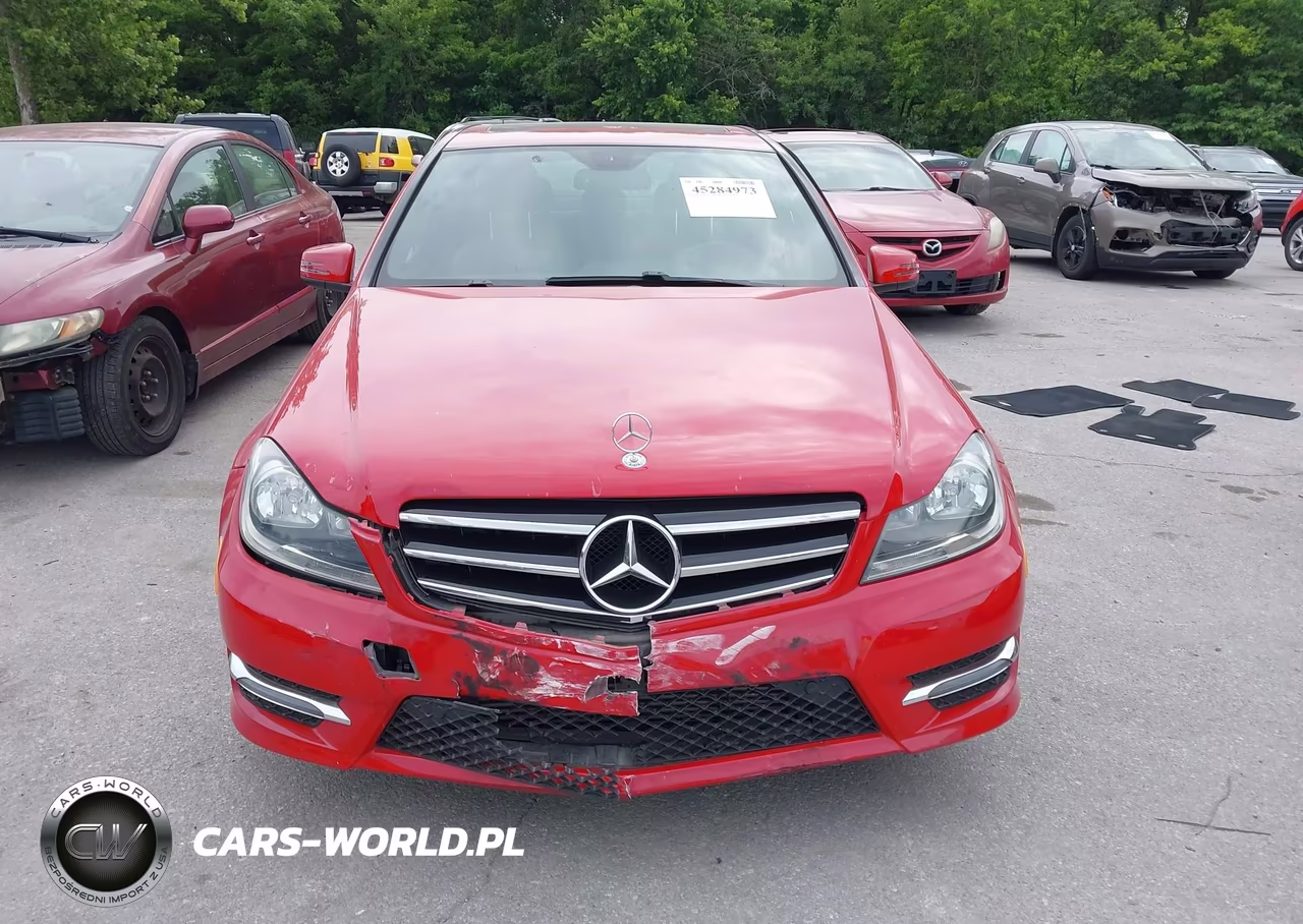 2014 Mercedes-Benz C 250 Sport VIN:WDDGF4HB6EA947075 - 12