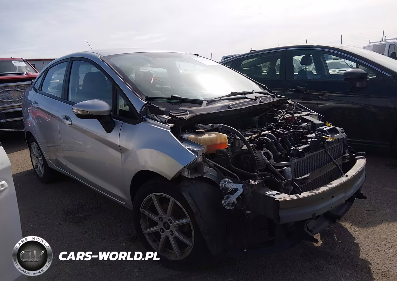 2014 Ford Fiesta Se – zdjęcie 1 z 12