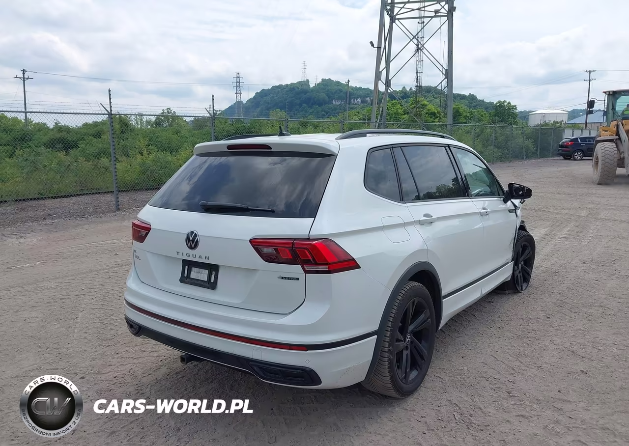 2023 Volkswagen Tiguan 2.0T Se R-Line Black VIN:3VV8B7AX6PM092113 - 4
