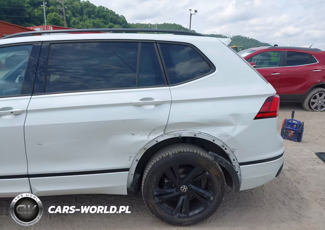 2023 Volkswagen Tiguan 2.0T Se R-Line Black VIN:3VV8B7AX6PM092113 - 6