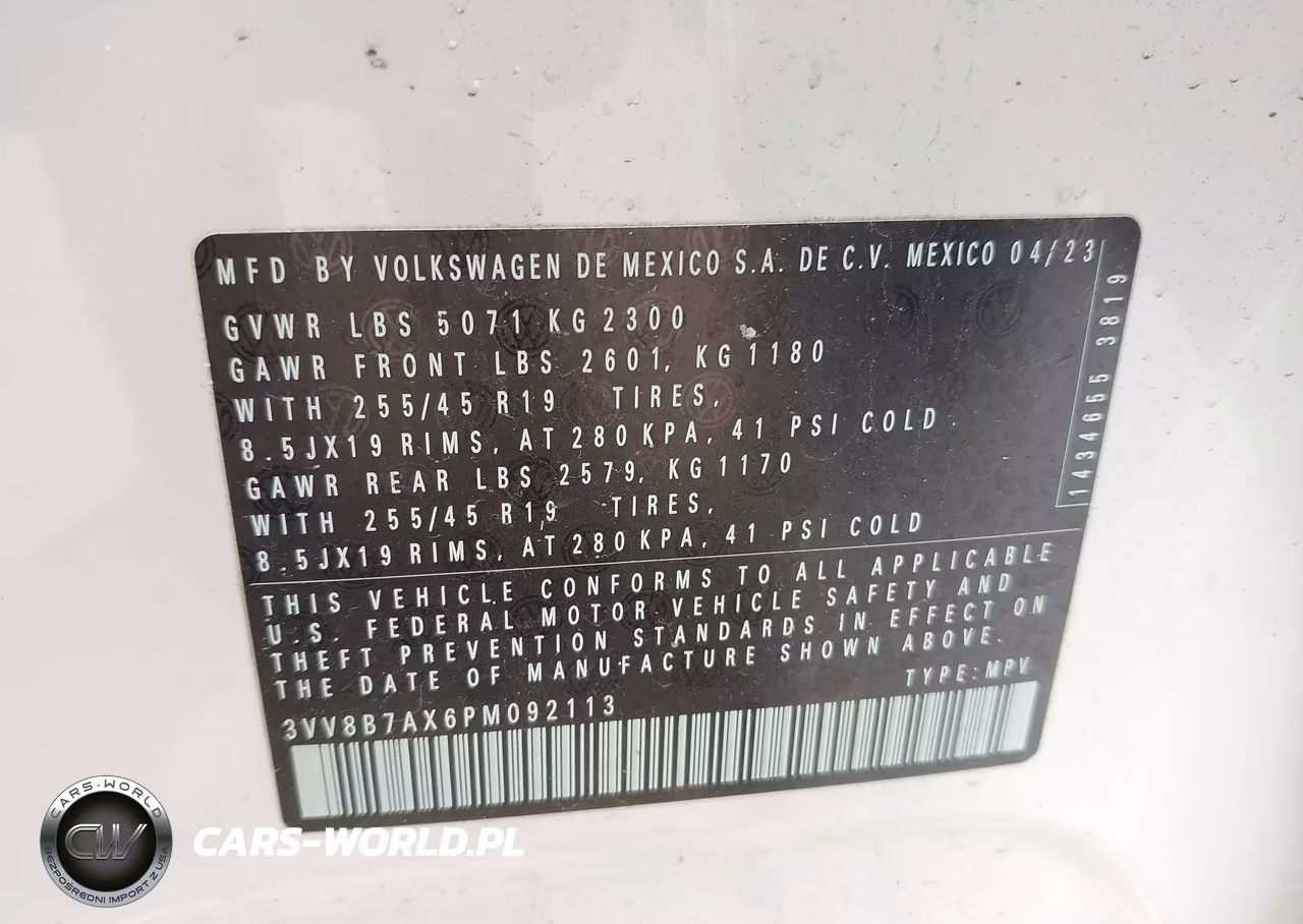 2023 Volkswagen Tiguan 2.0T Se R-Line Black VIN:3VV8B7AX6PM092113 - 9