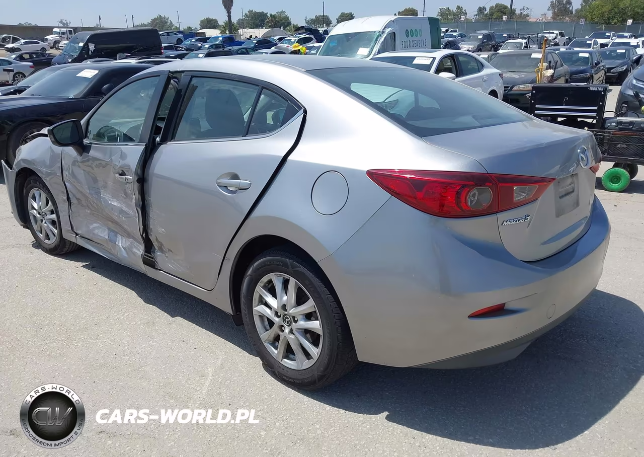 2016 Mazda Mazda3 I Sport VIN:3MZBM1U77GM251371 - 3