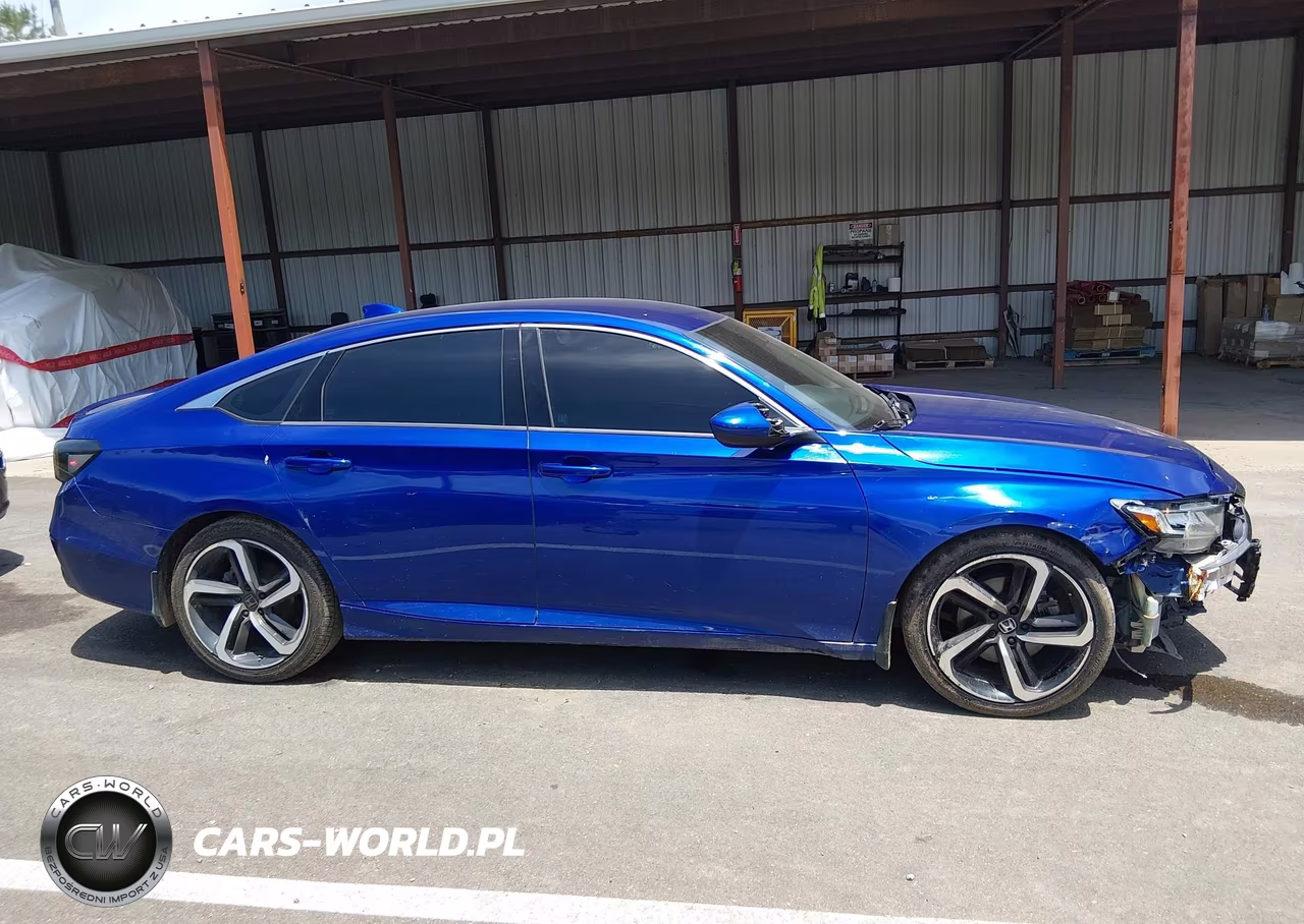 2018 Honda Accord Sport VIN:1HGCV1F37JA214261 - 13