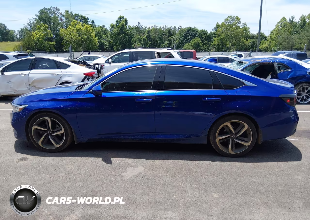 2018 Honda Accord Sport VIN:1HGCV1F37JA214261 - 14
