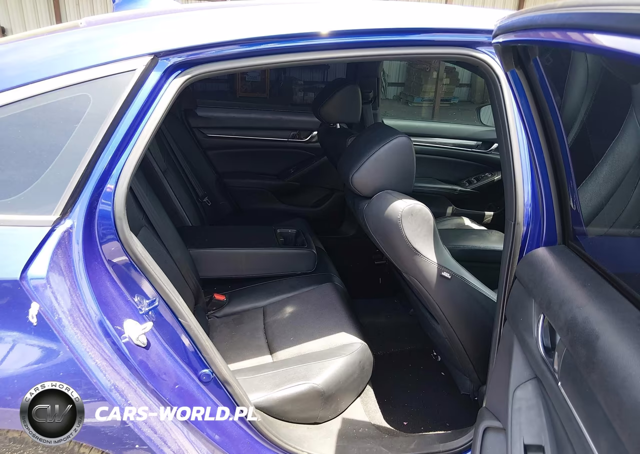 2018 Honda Accord Sport VIN:1HGCV1F37JA214261 - 8