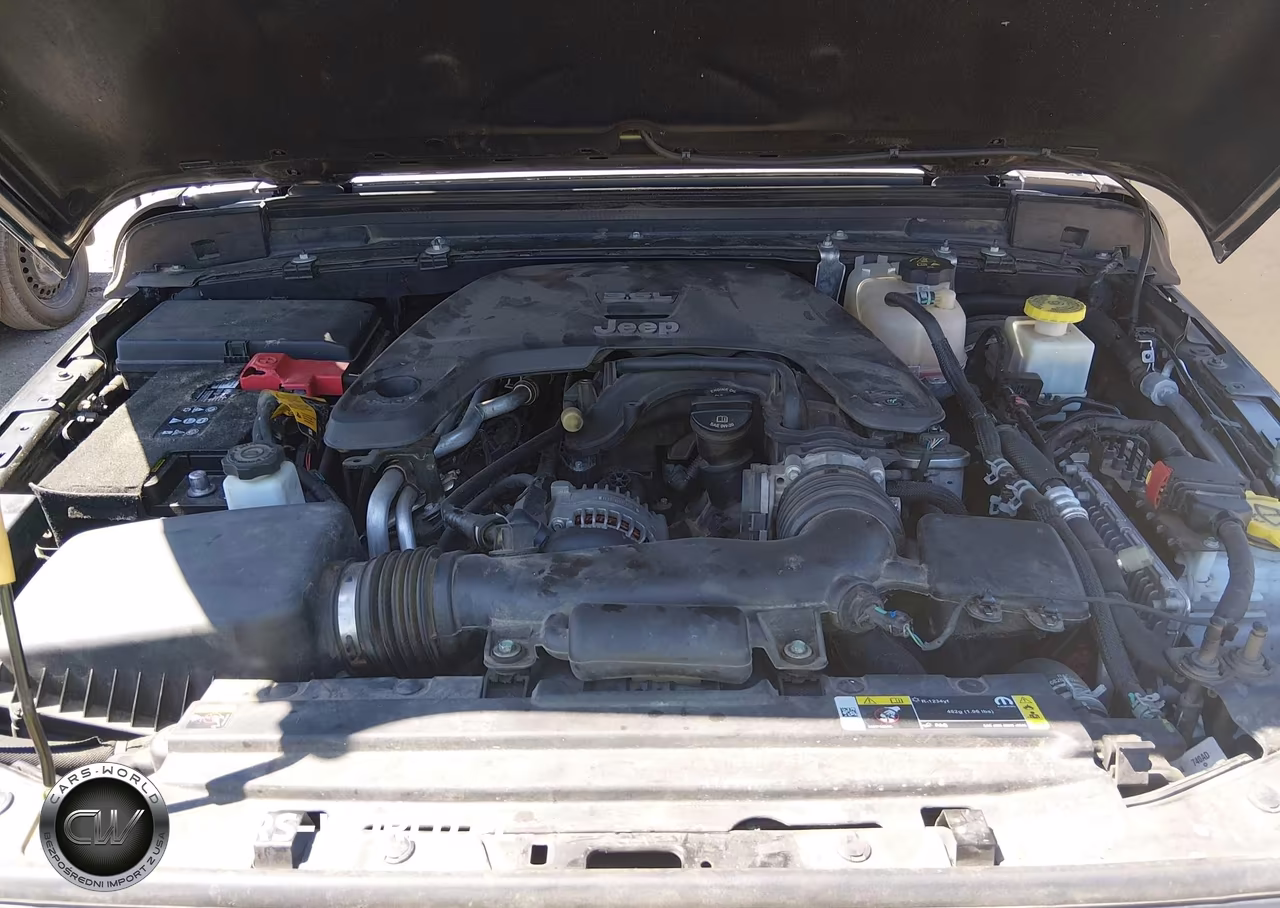 2021 Jeep Gladiator Sport 4X4 VIN:1C6HJTAG6ML526352 - 10