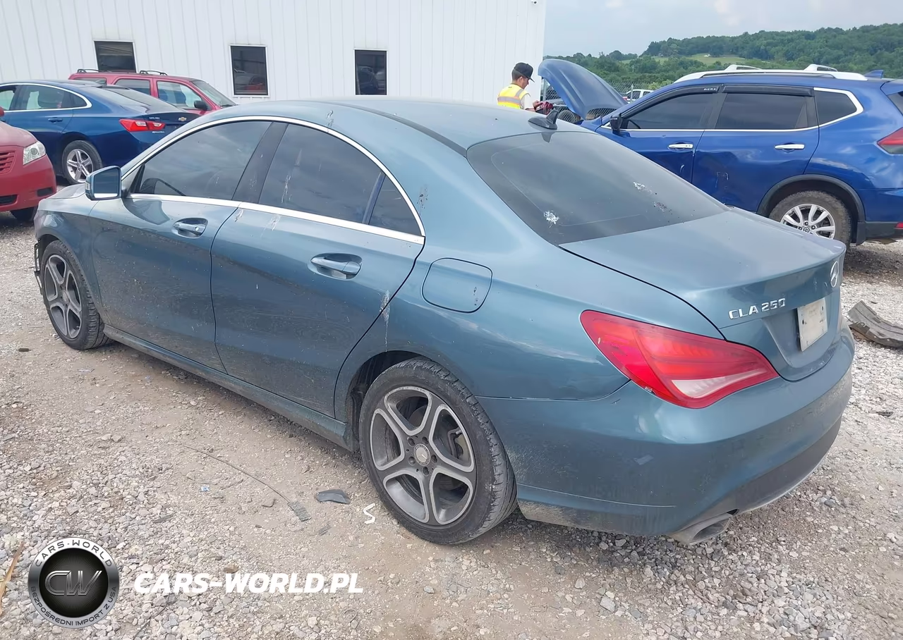 2014 Mercedes-Benz Cla 250 VIN:WDDSJ4EBXEN047589 - 3
