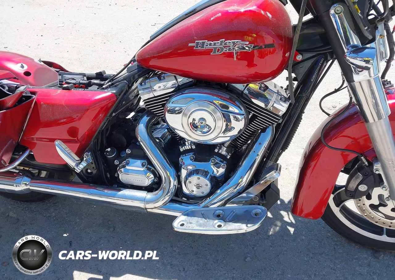 2012 Harley-Davidson Flhx Street Glide VIN:1HD1KBM33CB620623 - 8