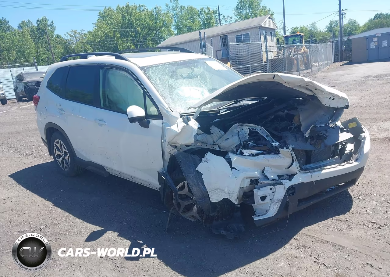 2021 Subaru Forester Premium – zdjęcie 1 z 15