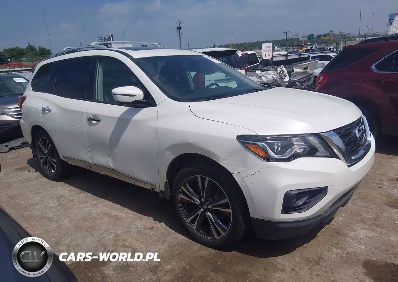 2017 Nissan Pathfinder Platinum – zdjęcie 1 z 16