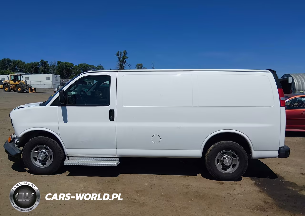 2017 Chevrolet Express 2500 Work Van VIN:1GCWGAFF8H1347086 - 14