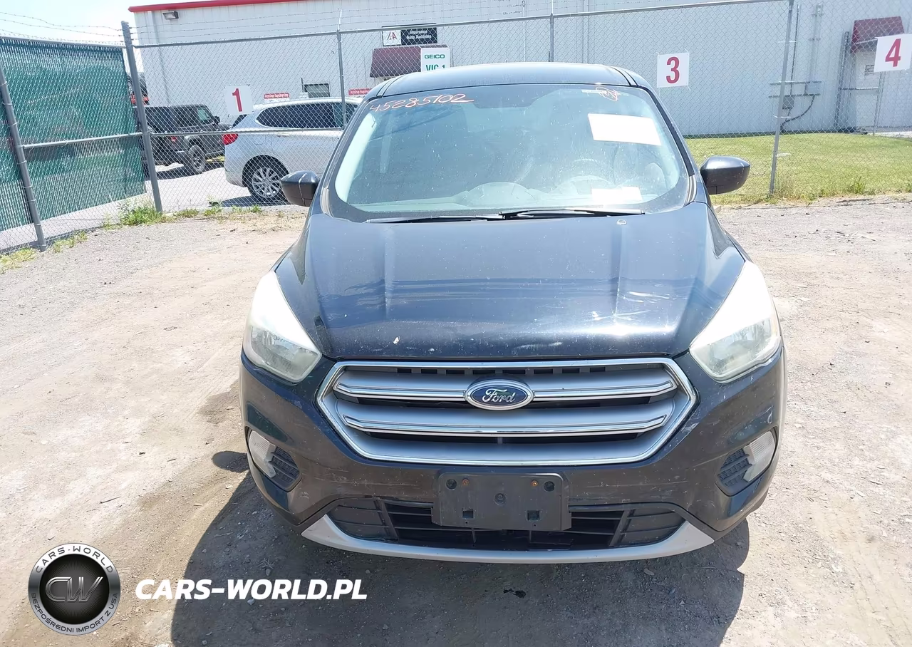 2017 Ford Escape Se VIN:1FMCU9GD9HUC74845 - 12