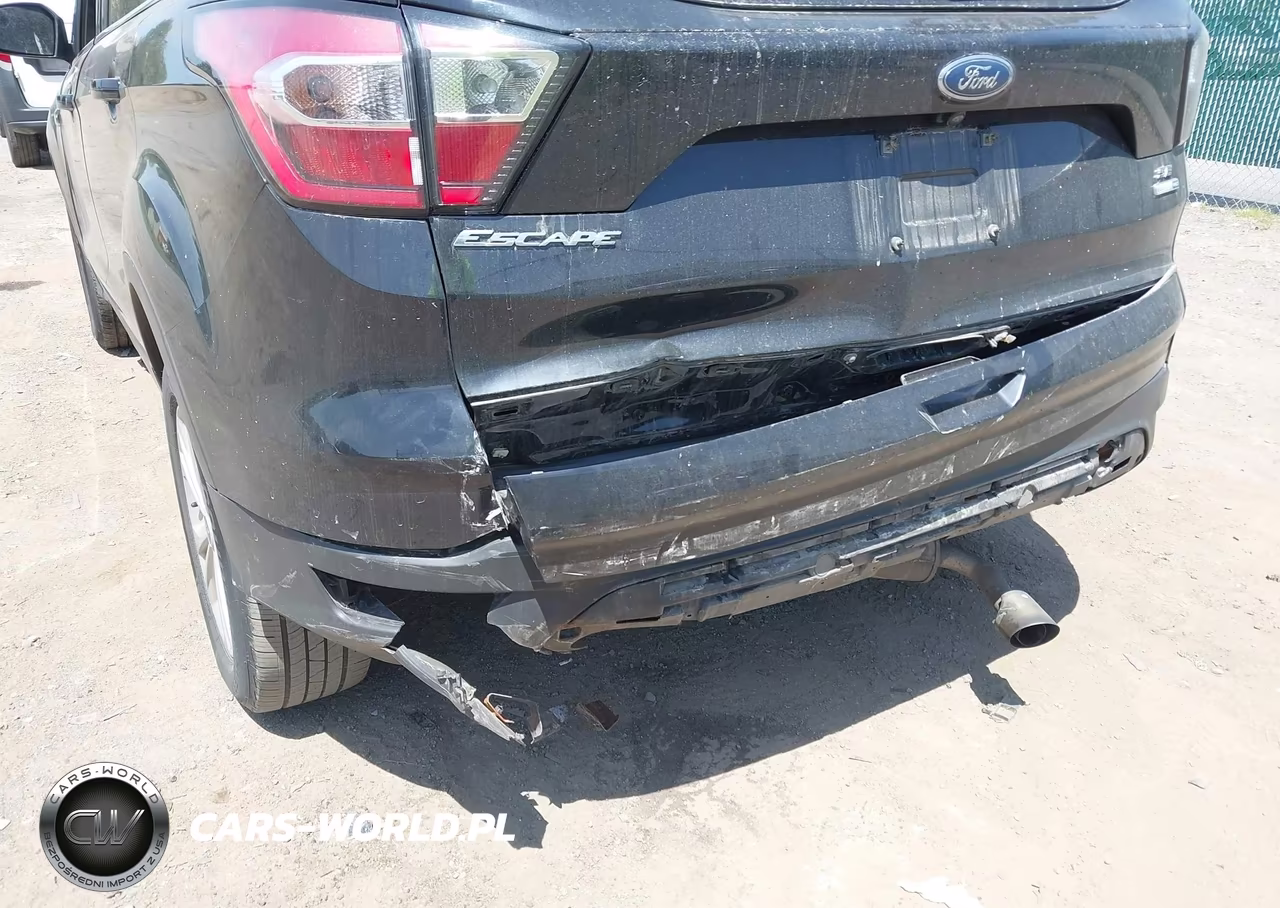 2017 Ford Escape Se VIN:1FMCU9GD9HUC74845 - 6