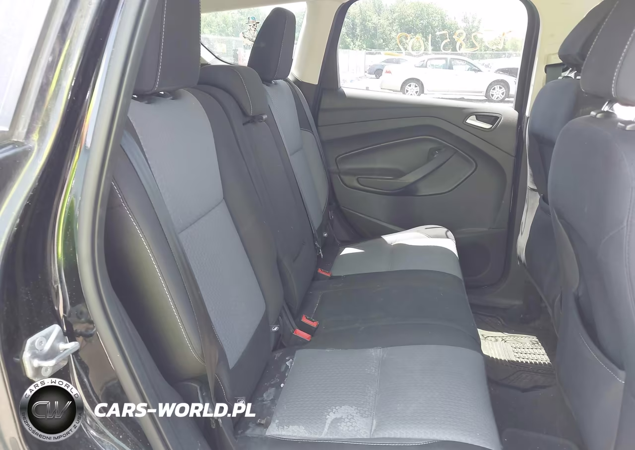 2017 Ford Escape Se VIN:1FMCU9GD9HUC74845 - 8