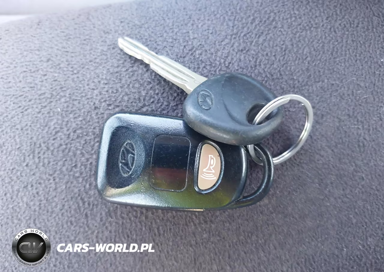 2008 Hyundai Elantra Gls-Se VIN:KMHDU46D98U530202 - 11