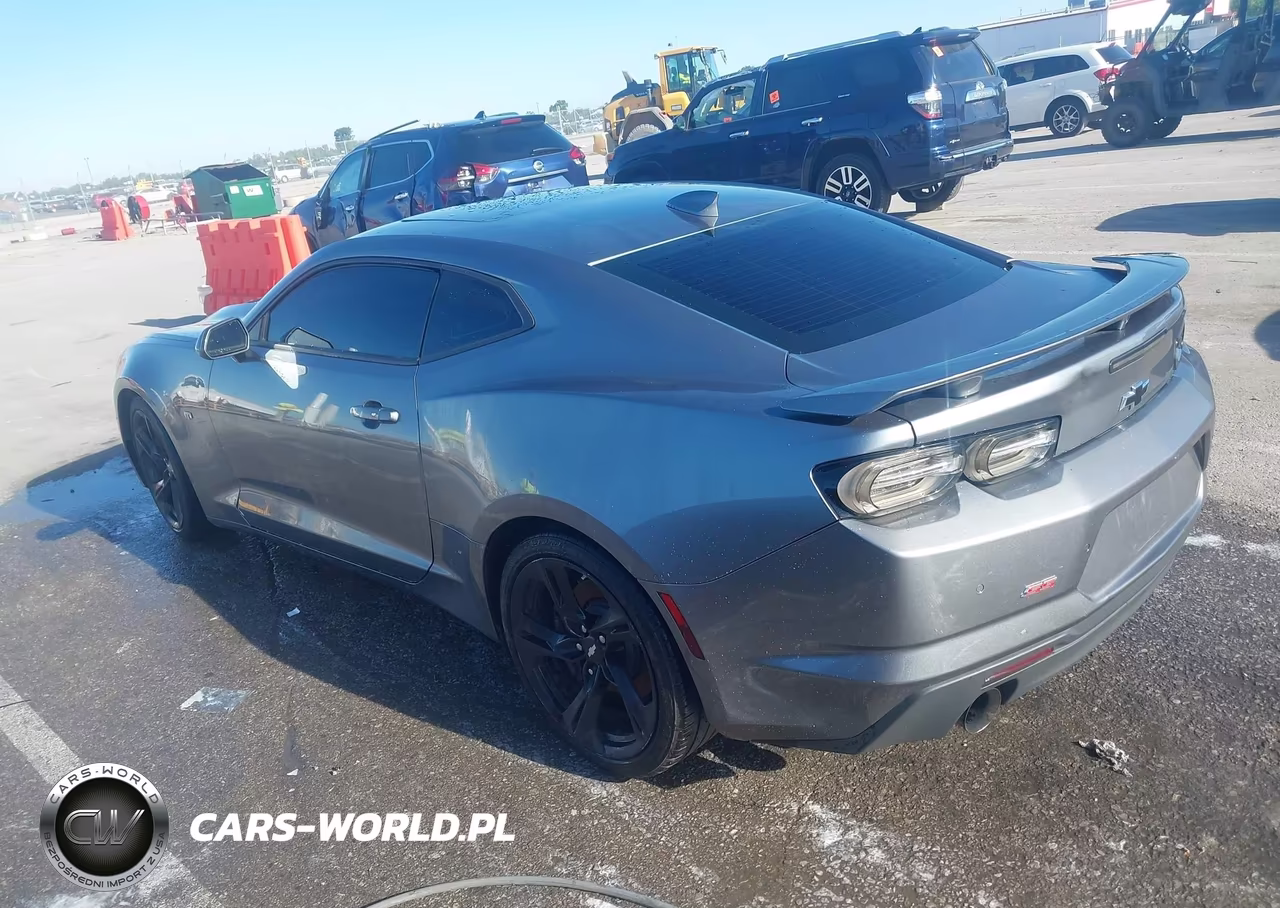 2019 Chevrolet Camaro 2Ss VIN:1G1FH1R70K0131644 - 3