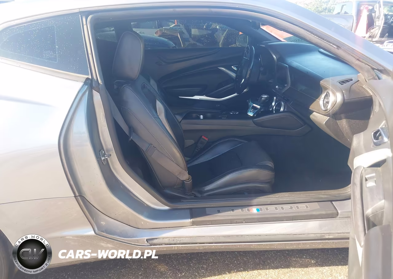 2019 Chevrolet Camaro 2Ss VIN:1G1FH1R70K0131644 - 5