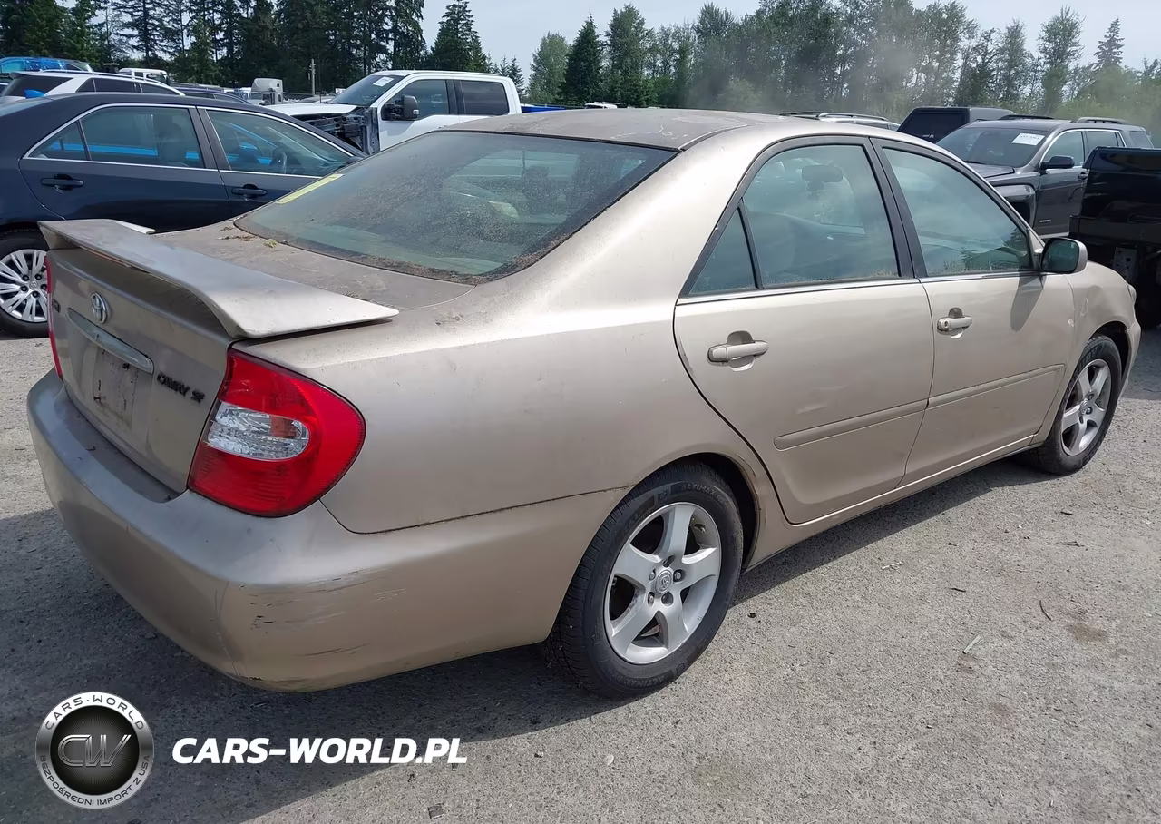 2002 Toyota Camry Se VIN:4T1BE32K92U106786 - 4