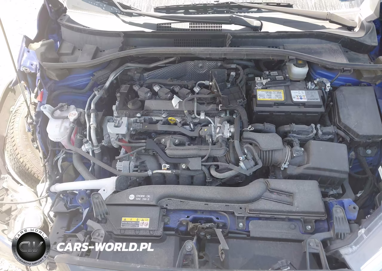 2025 Toyota Corolla Cross Xle VIN:7MUEAAAG1SV124806 - 10