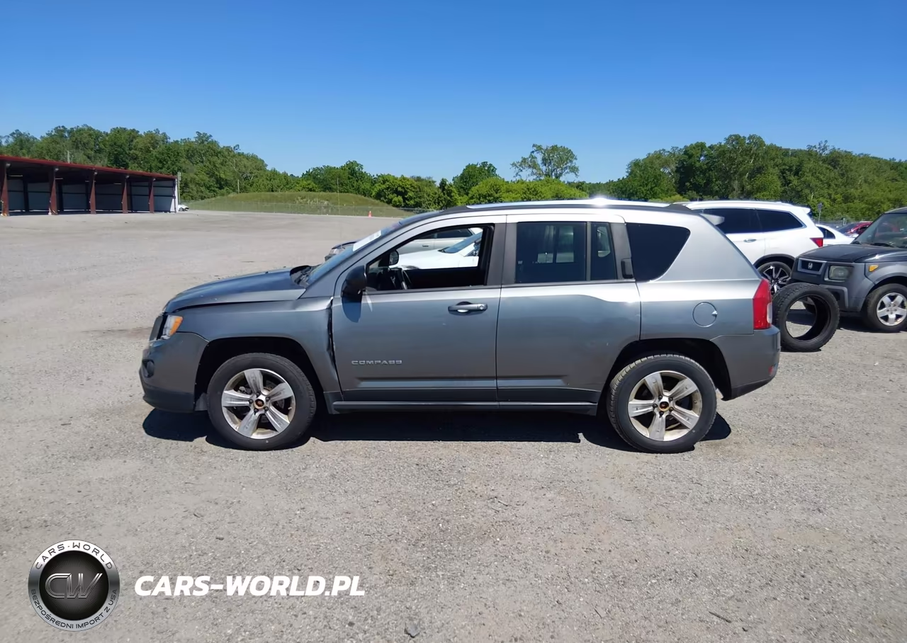2012 Jeep Compass Latitude VIN:1C4NJDEB8CD608852 - 14