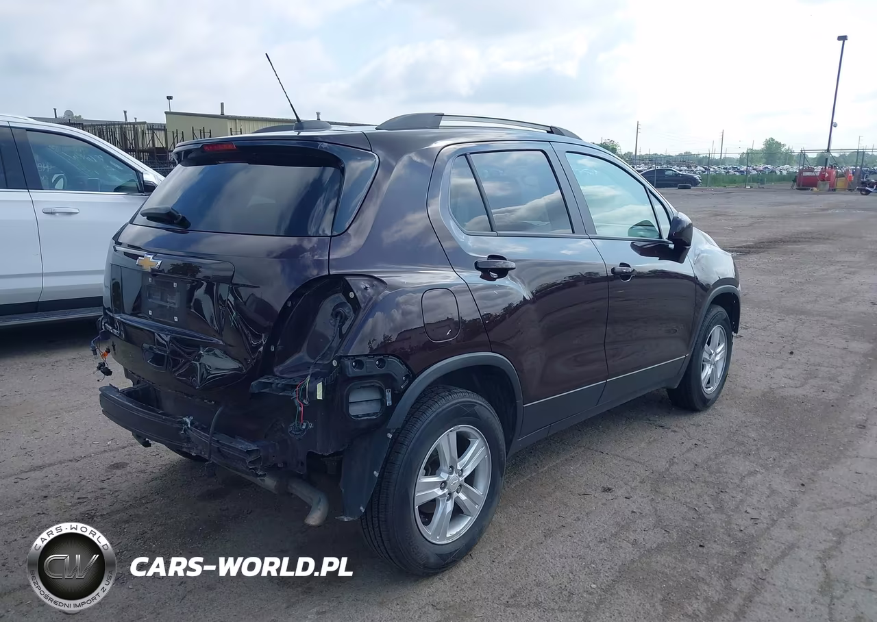 2021 Chevrolet Trax Awd Lt VIN:KL7CJPSB9MB340725 - 4